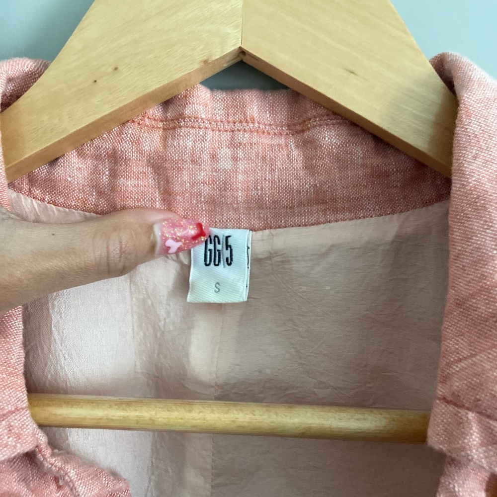 Crop Top Button Down Size S - Picture 2 of 6